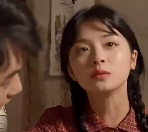 八零之神医小辣妻 第01集